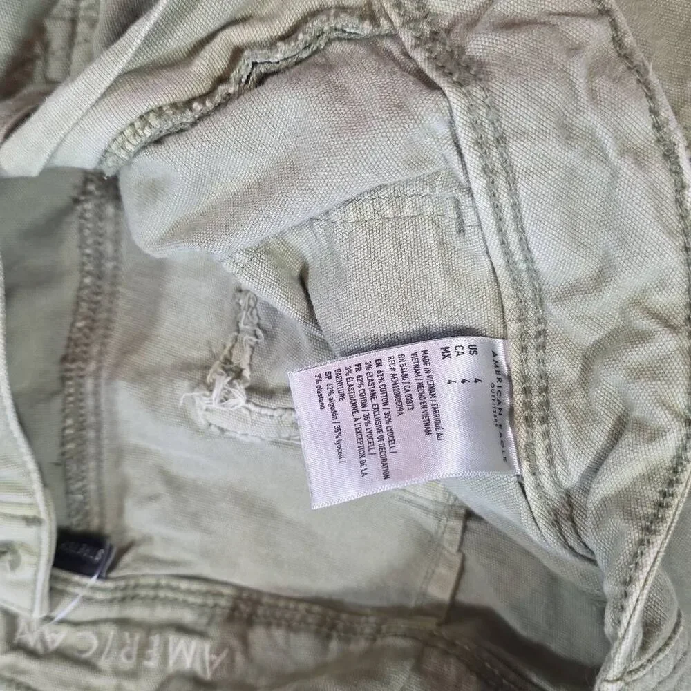 American Eagle High Rise 90's Boyfriend Shorts